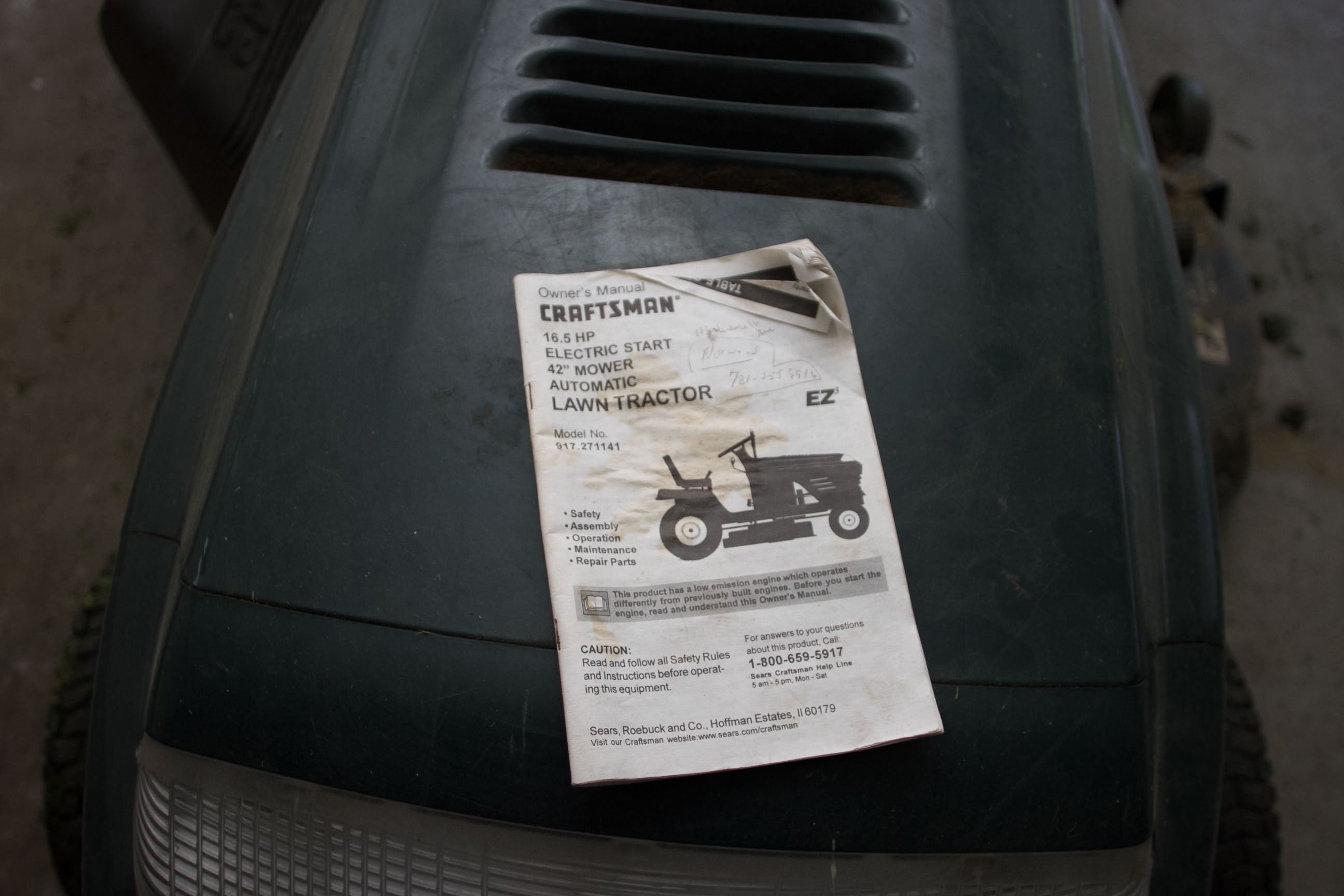 Craftsman 42" Lawn Tractor