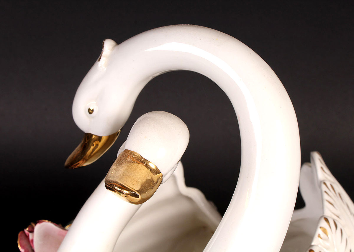 Semi-Vintage Italian Swan Planter