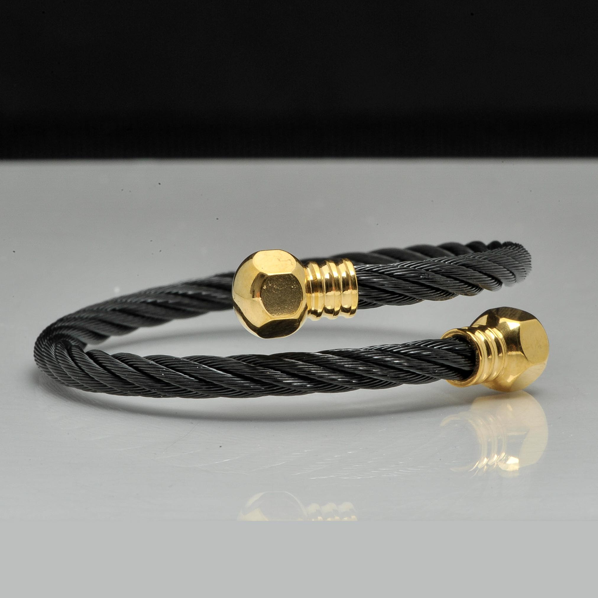 Costume Twisted Wire Bracelet