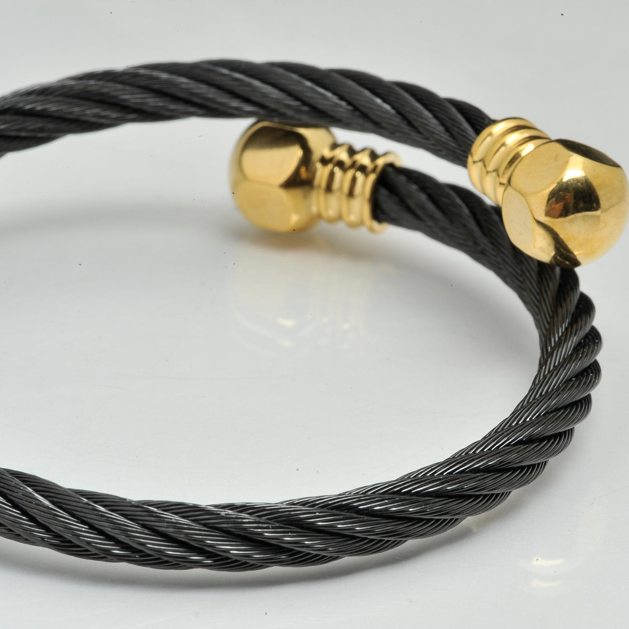 Costume Twisted Wire Bracelet