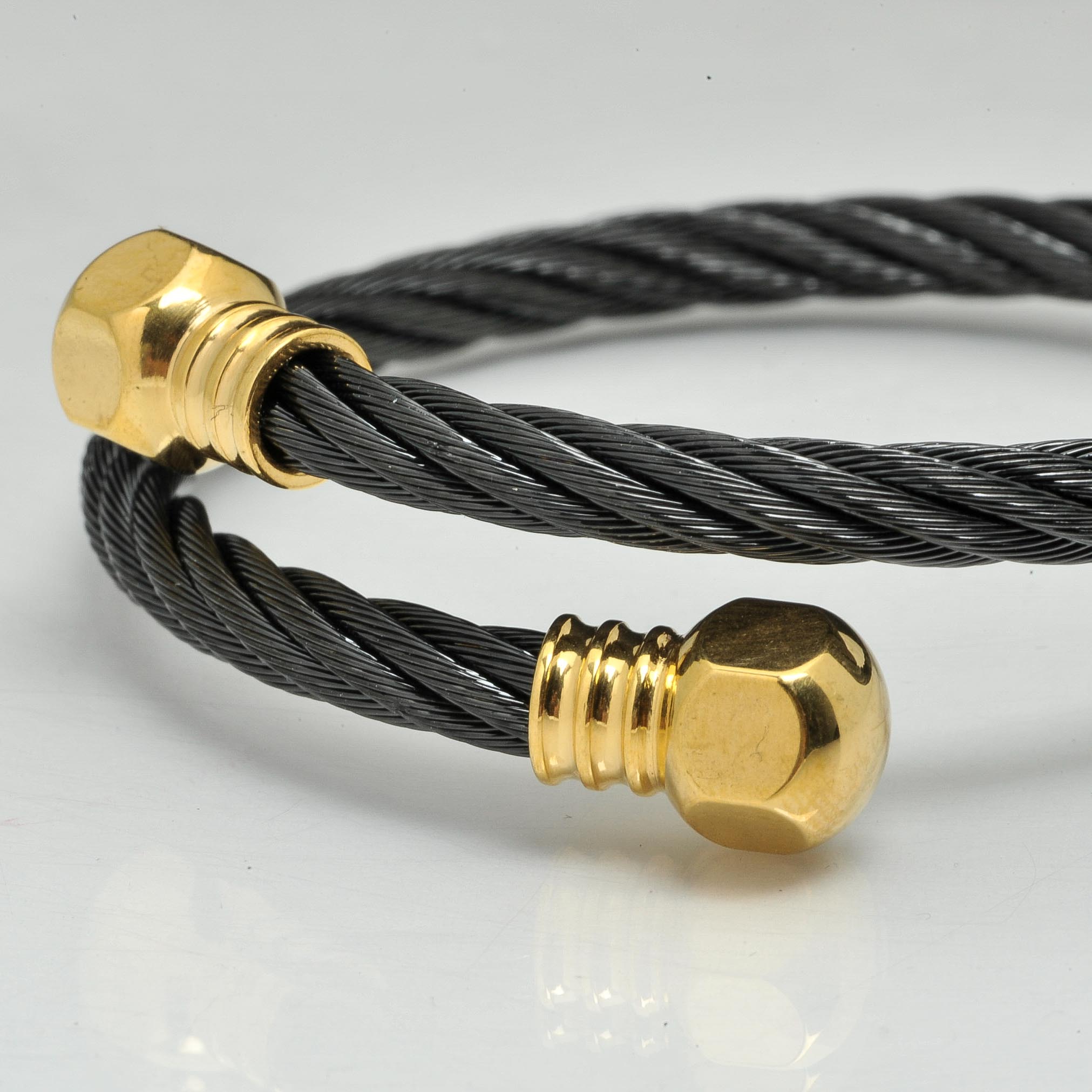 Costume Twisted Wire Bracelet