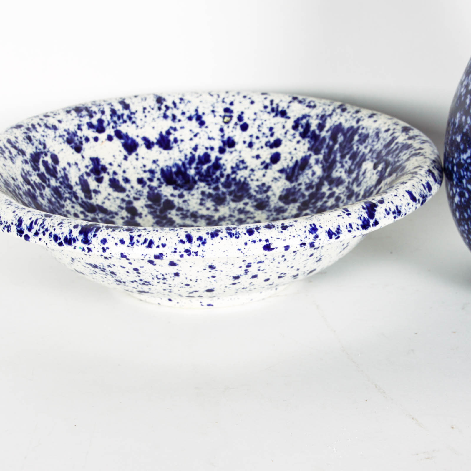 Blue and White Speckle Pitchers and Bowl