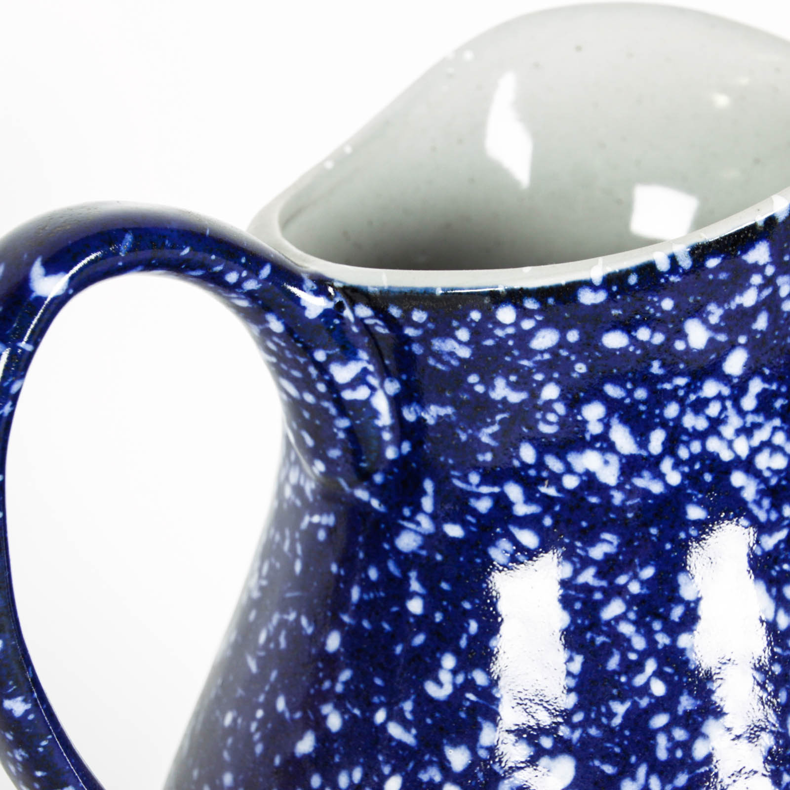 Blue and White Speckle Pitchers and Bowl