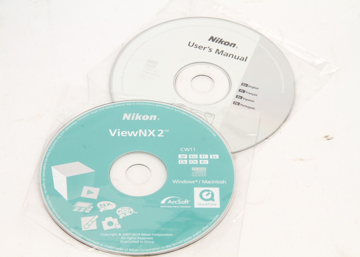 Nikon Coolpix L24 Digital Camera, Software and Case