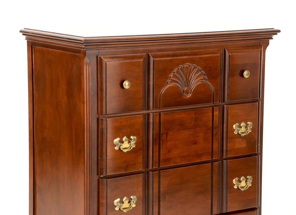 Mahogany Veneer Five Drawer Dresser