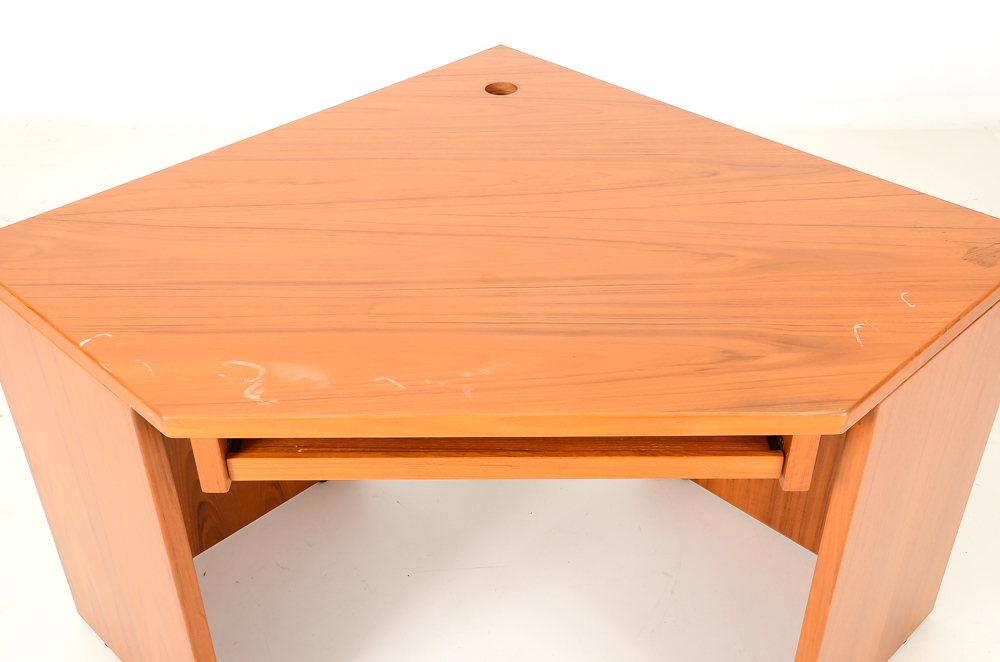 Contemporary Birch Corner Desk with Chair