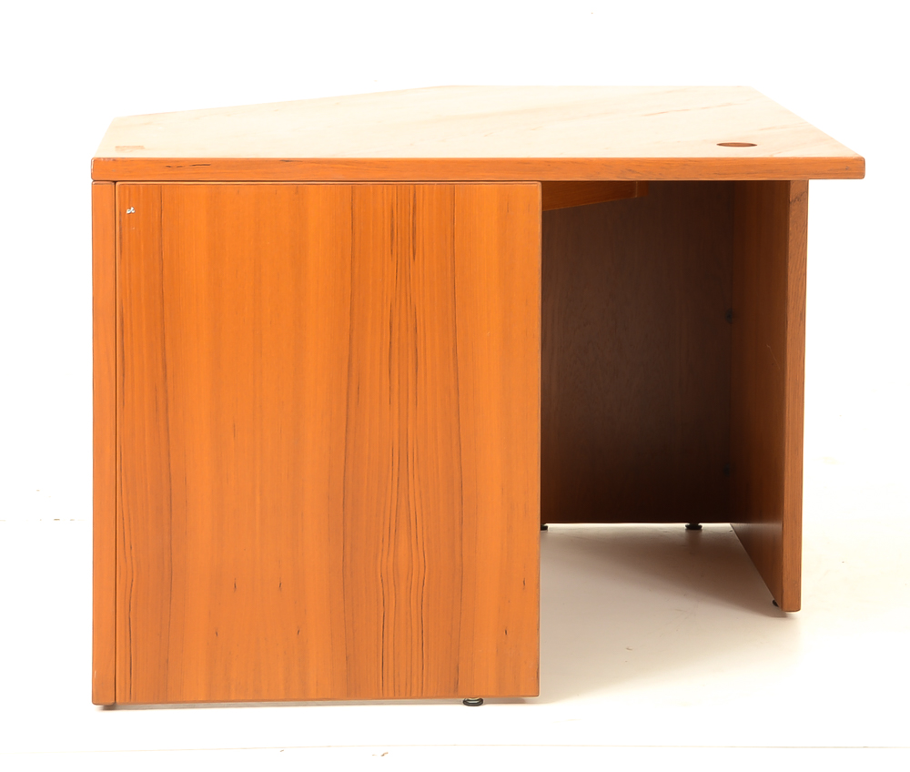 Contemporary Birch Corner Desk with Chair