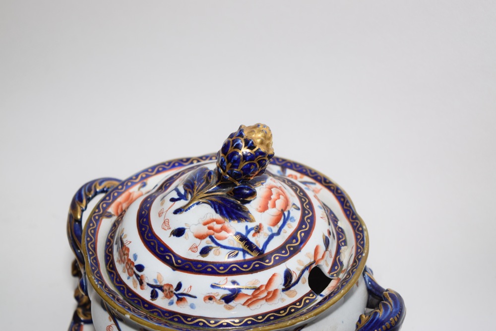 Ashworth Imari Style Sauce Tureen with Lid and Underplate c. 1845