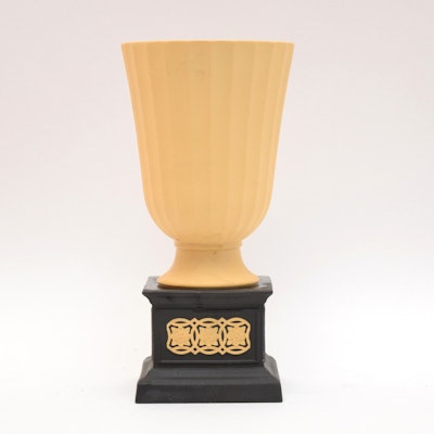 Rare Wedgwood Yellow Jasperware Vase, c. 1935 Rare Wedgwood Yellow Jasperware Vase, c. 1935