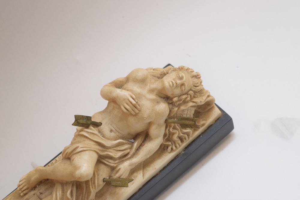 Continental Composite Sculpture "The Dying of Sebastian" with Removable Arrows ca. 1960 by G. Ruggeri