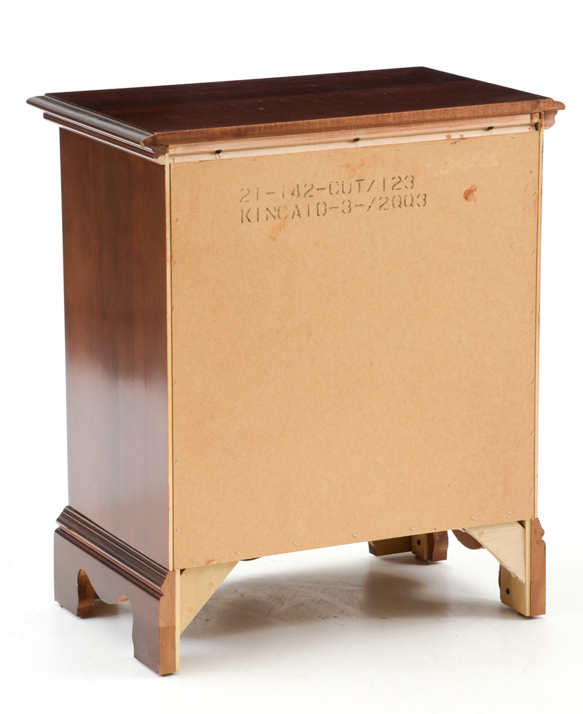 Queen Anne Style Mahogany Veneer Night Stand