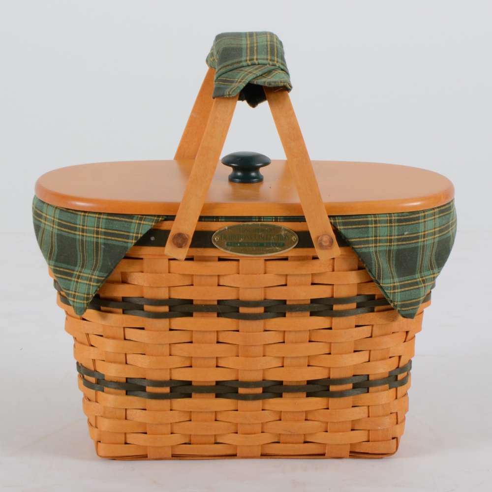 1997 Longaberger Traditions Collection Fellowship Basket in Box with Key Basket