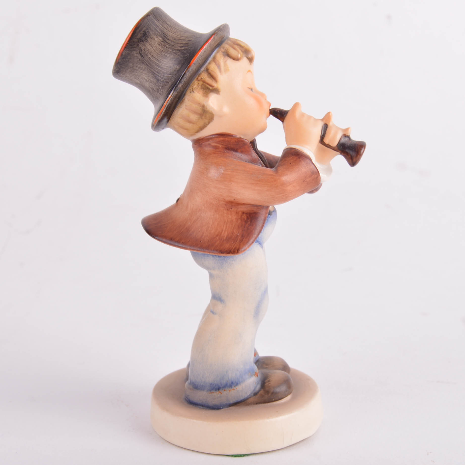 Vintage Hummel "Serenade" Figurine #85