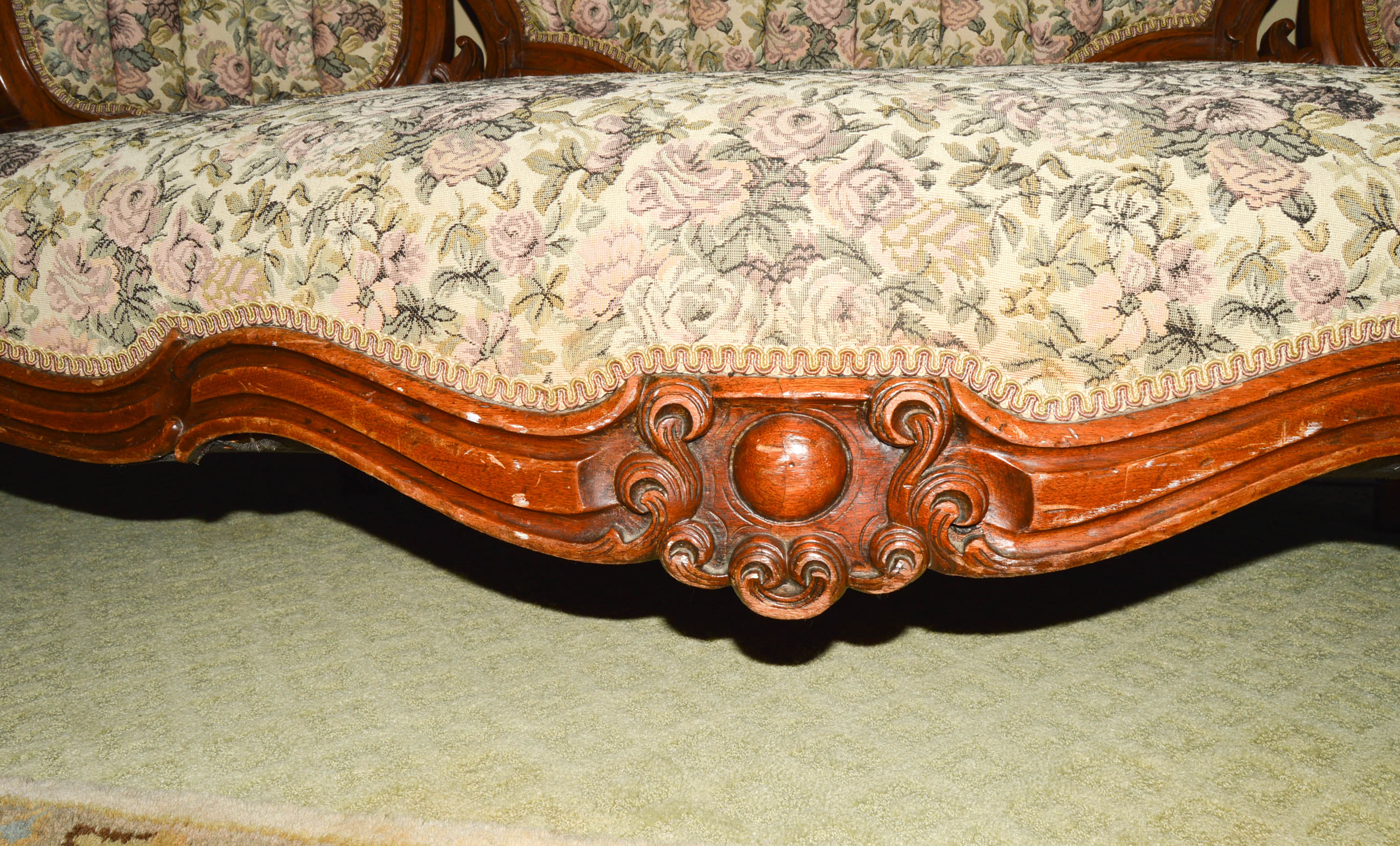 Antique Victorian Settee