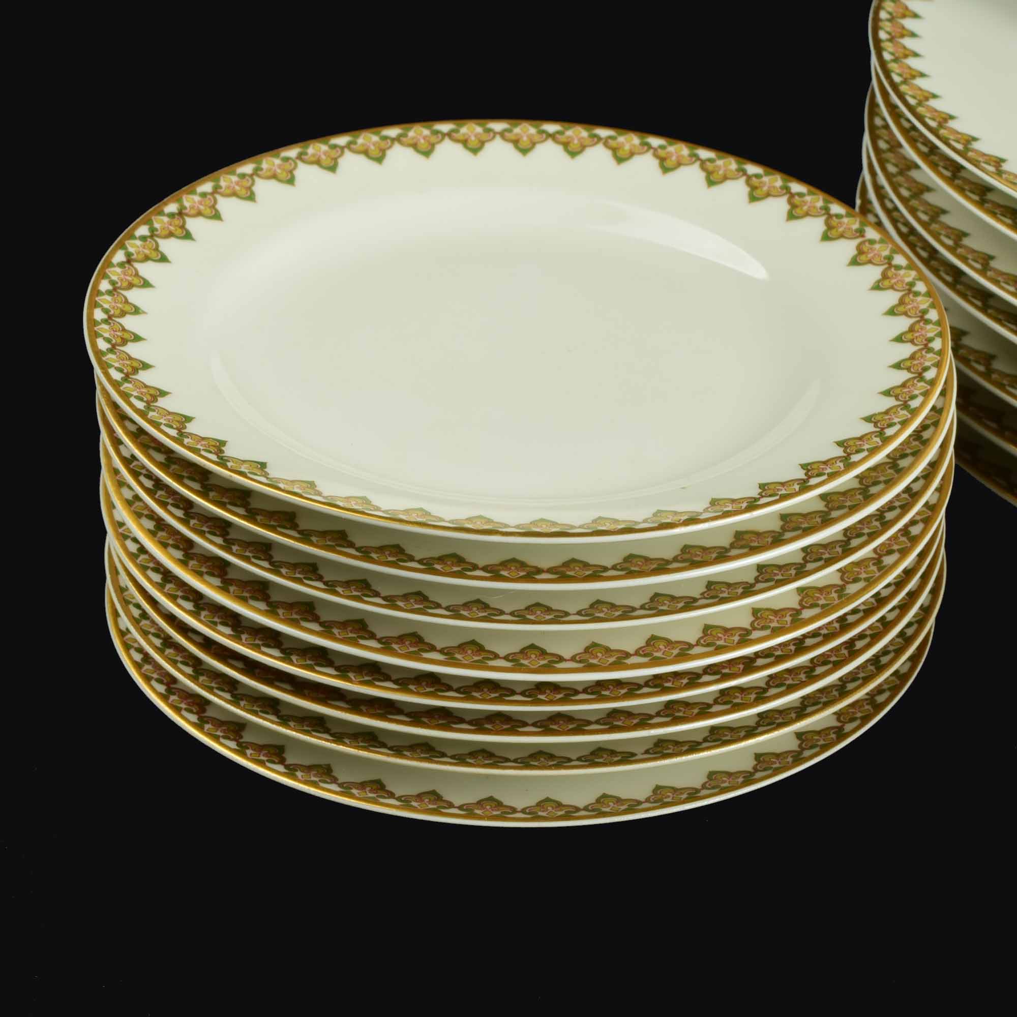 Set of Eight Haviland Limoges Place Settings