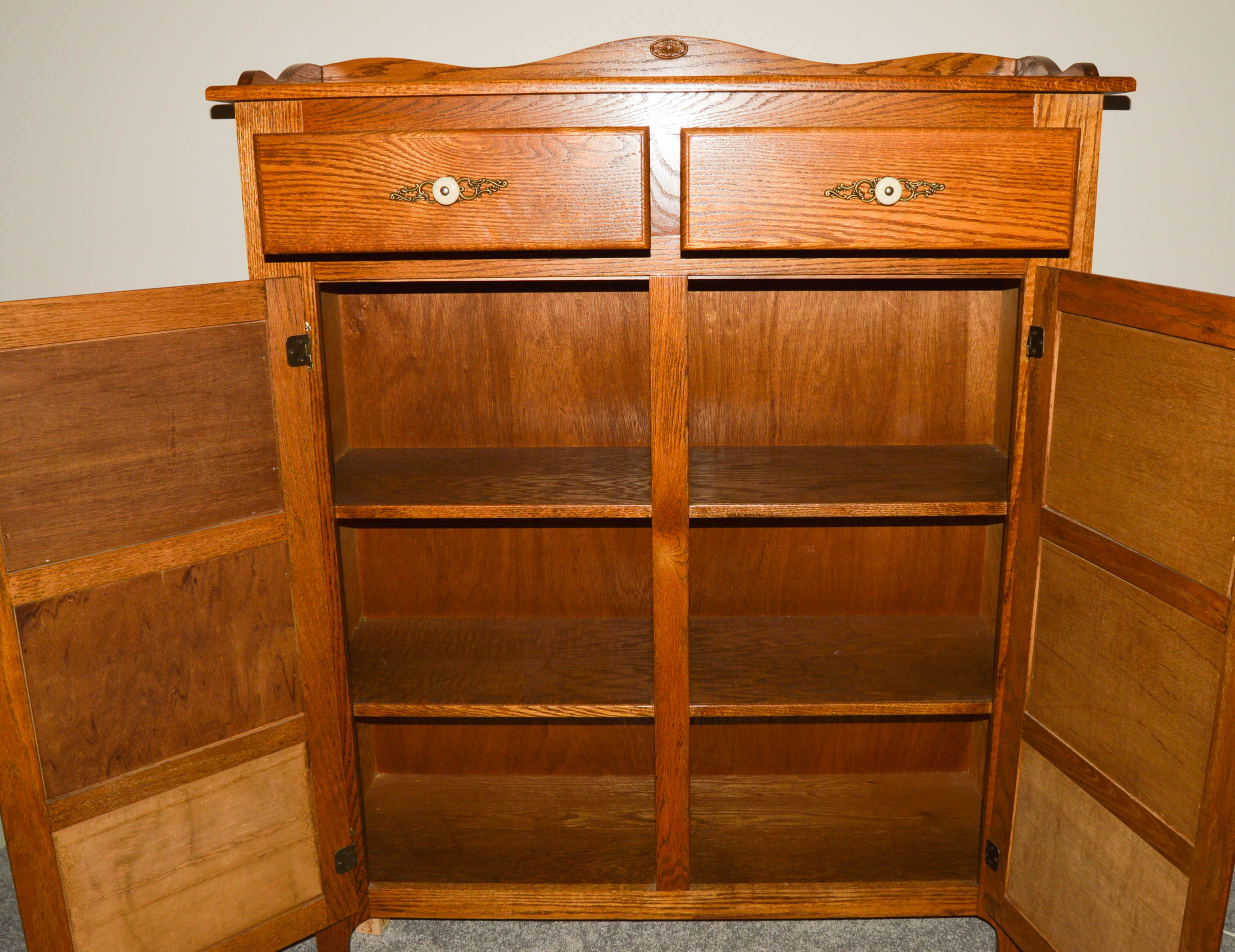 Amish Built Oak Pie Safe