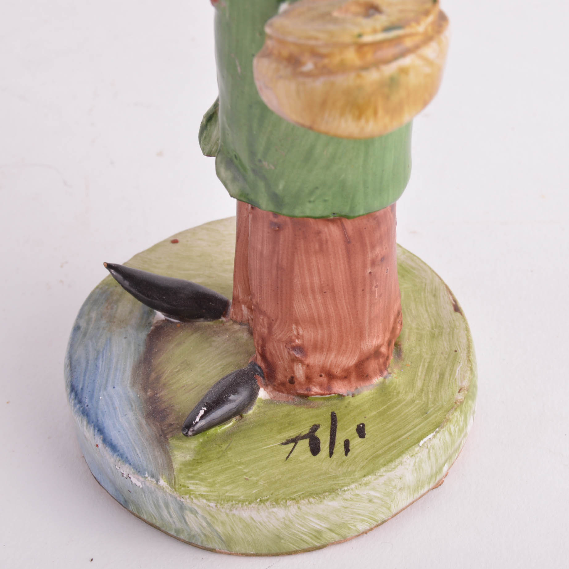 Whimisical Poli Italian Figurines