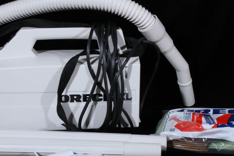 Handheld Orick XL BB870-AW Portable Vacuum Cleaner