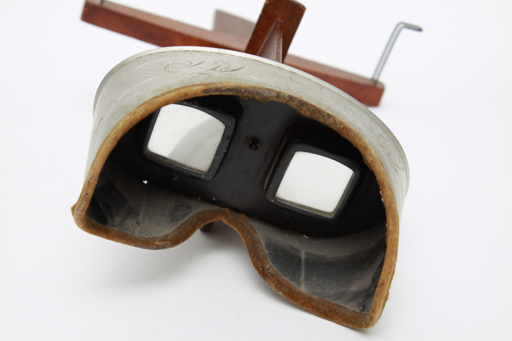 Collection of Vintage and Antique Items