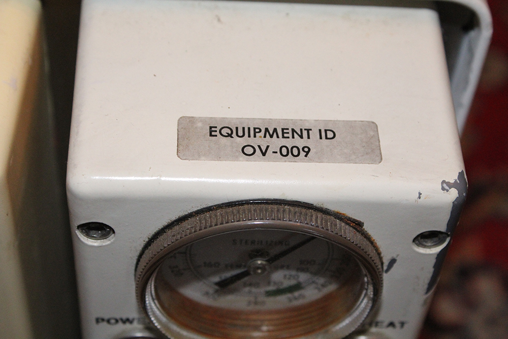 Pelton & Crane Validator Plus Autoclave Sterilizer