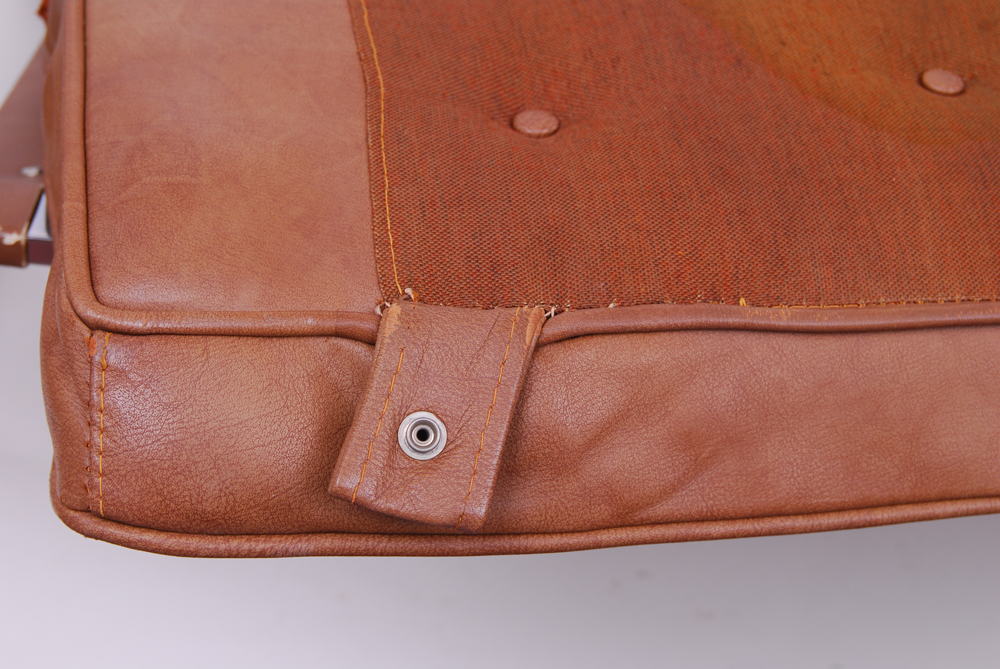 Ludwig Mies van der Rohe for Knoll Barcelona Chair