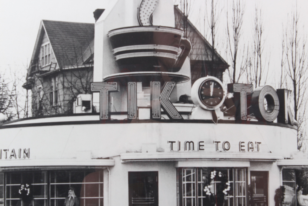 1950s Tik Tok Diner Photograph