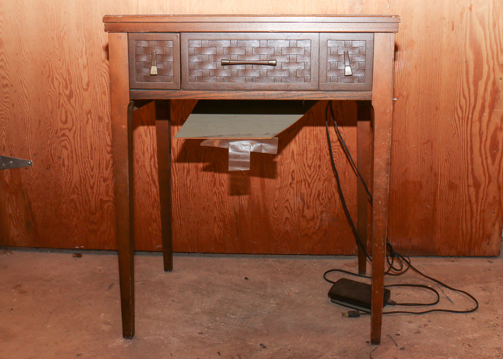 Singer Sewing Machine