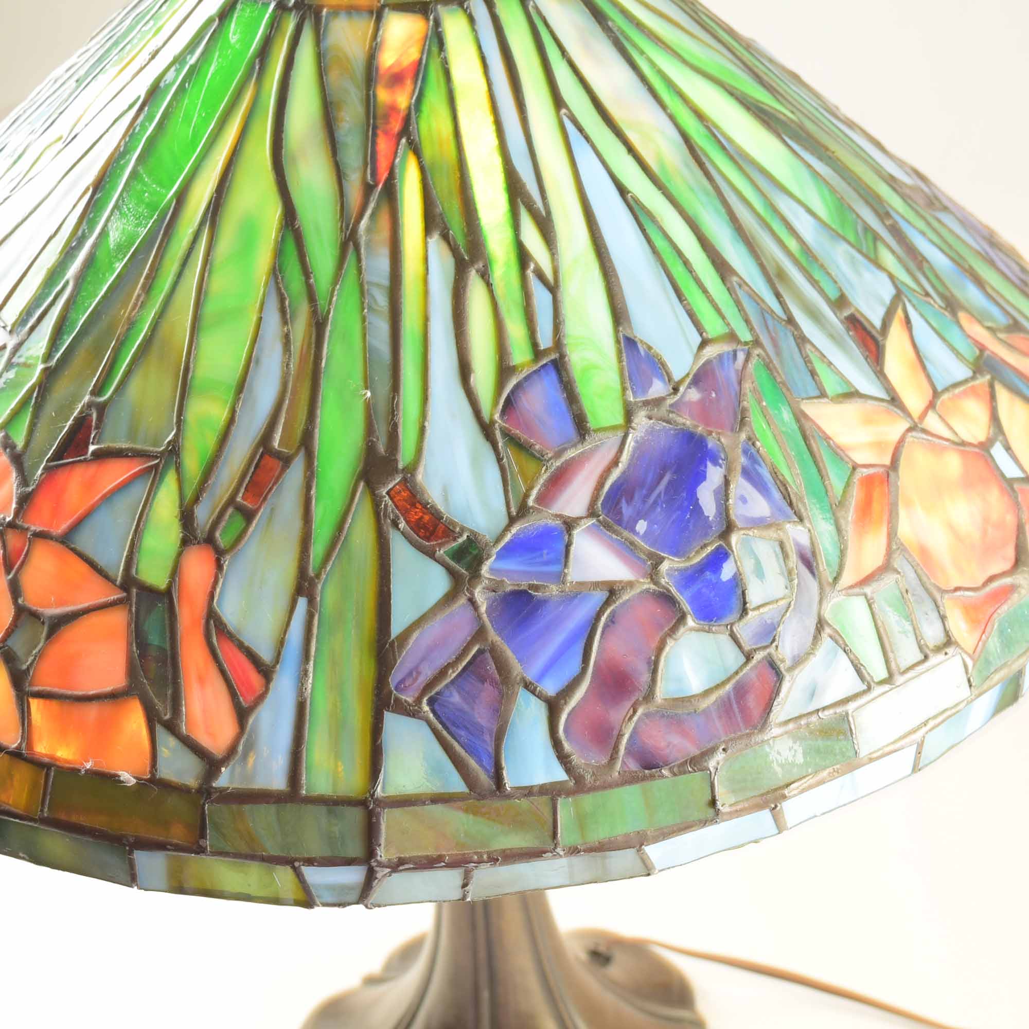 Tiffany Style Table Lamp