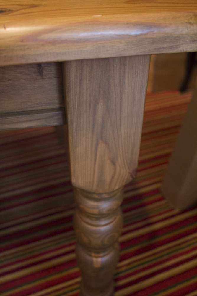 Pottery Barn Pine Dining Table