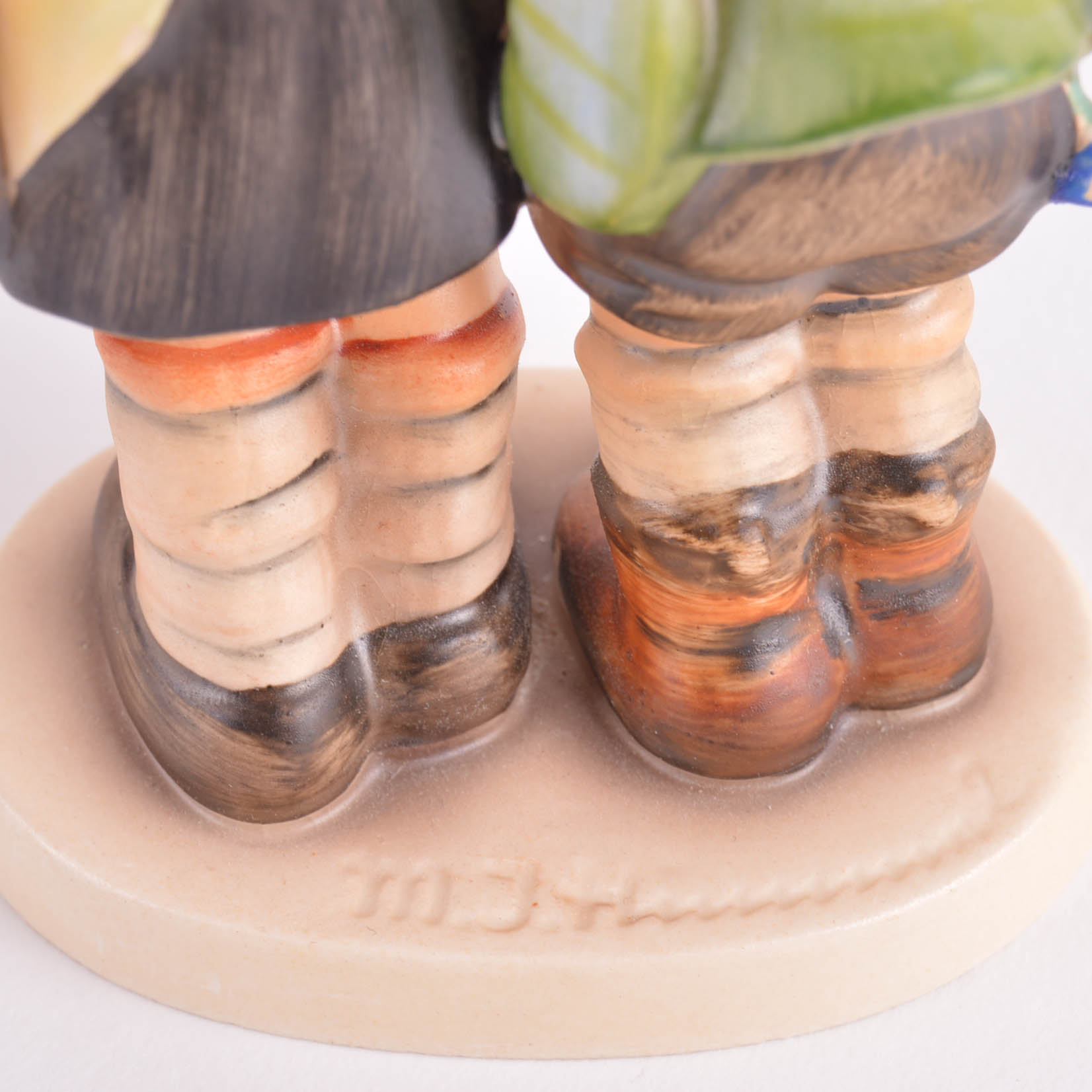 Vintage Hummel "To Market" Figurine #49