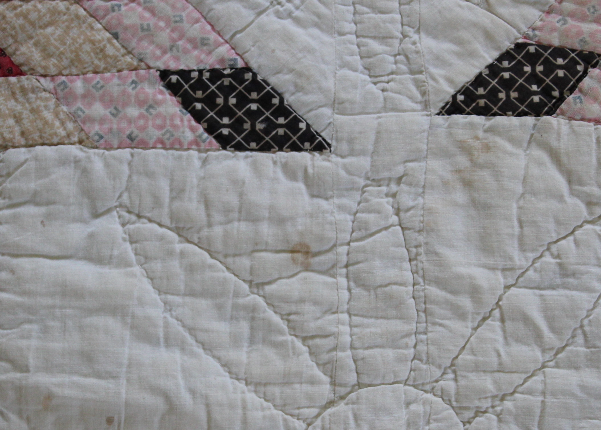 Early 20th Century Star Pattern Quilt