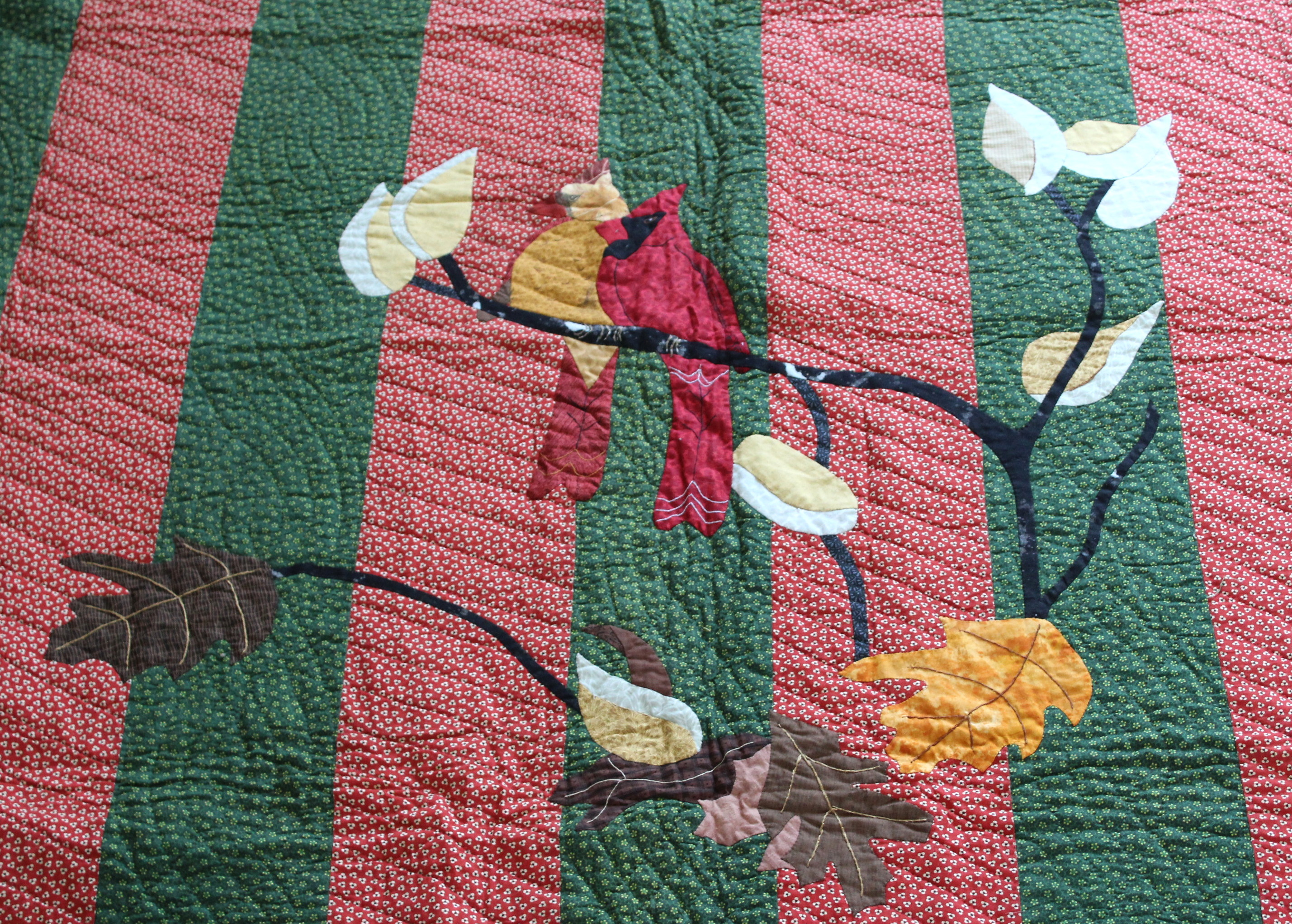 Vintage Coverlet With Cardinals