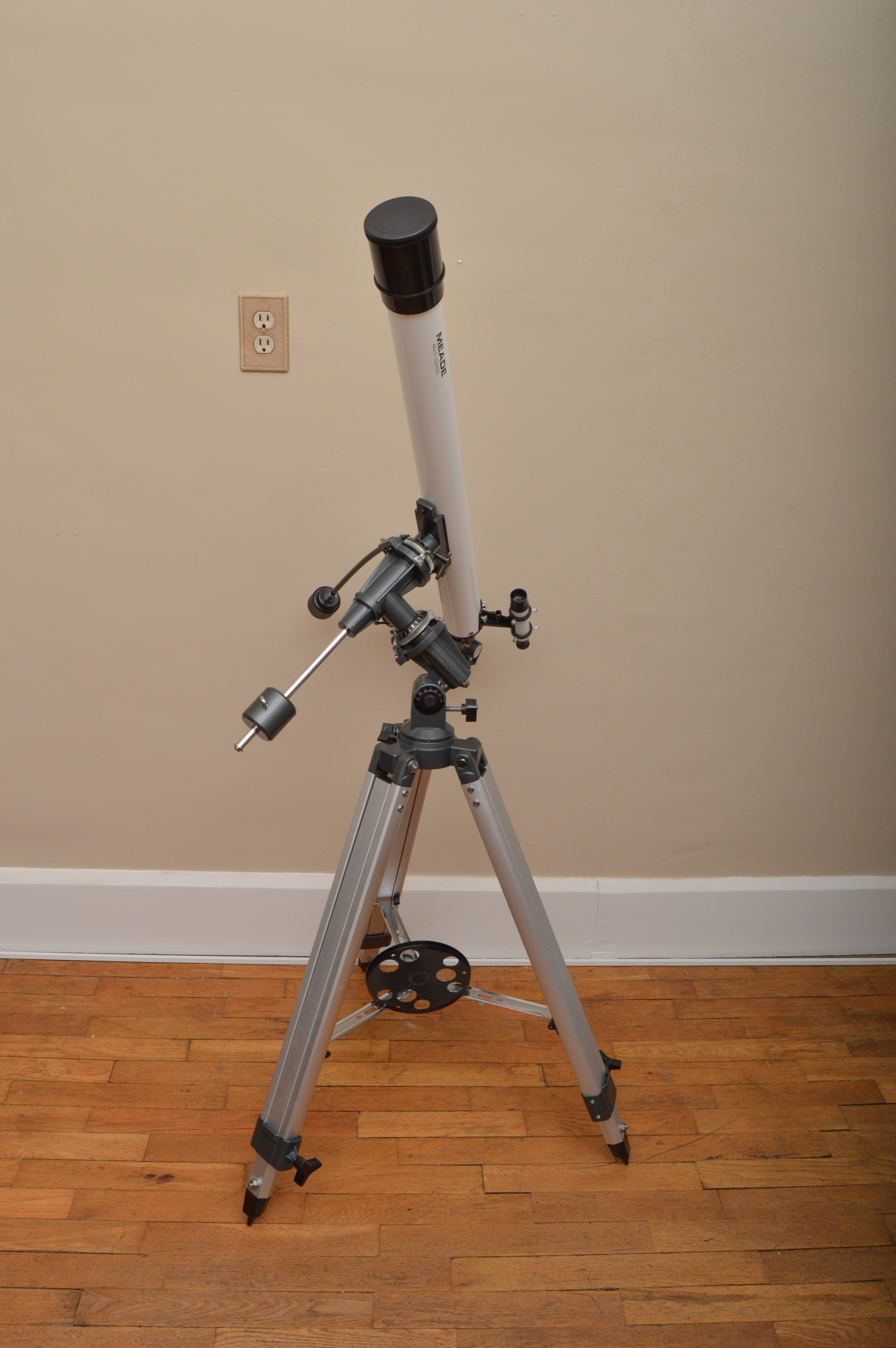 60mm Equatorial Refracting Telescope