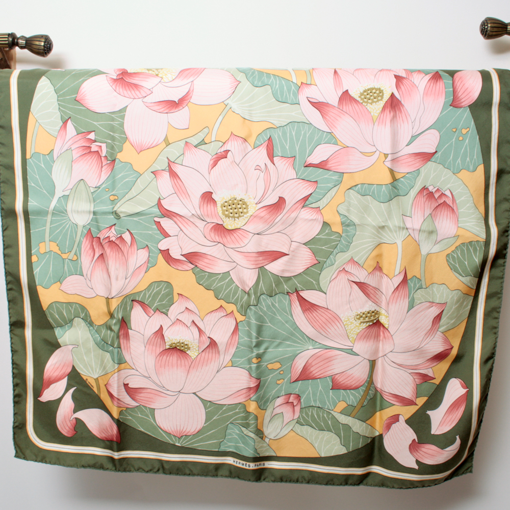 Vintage Hermès "Fleur de Lotus" Scarf