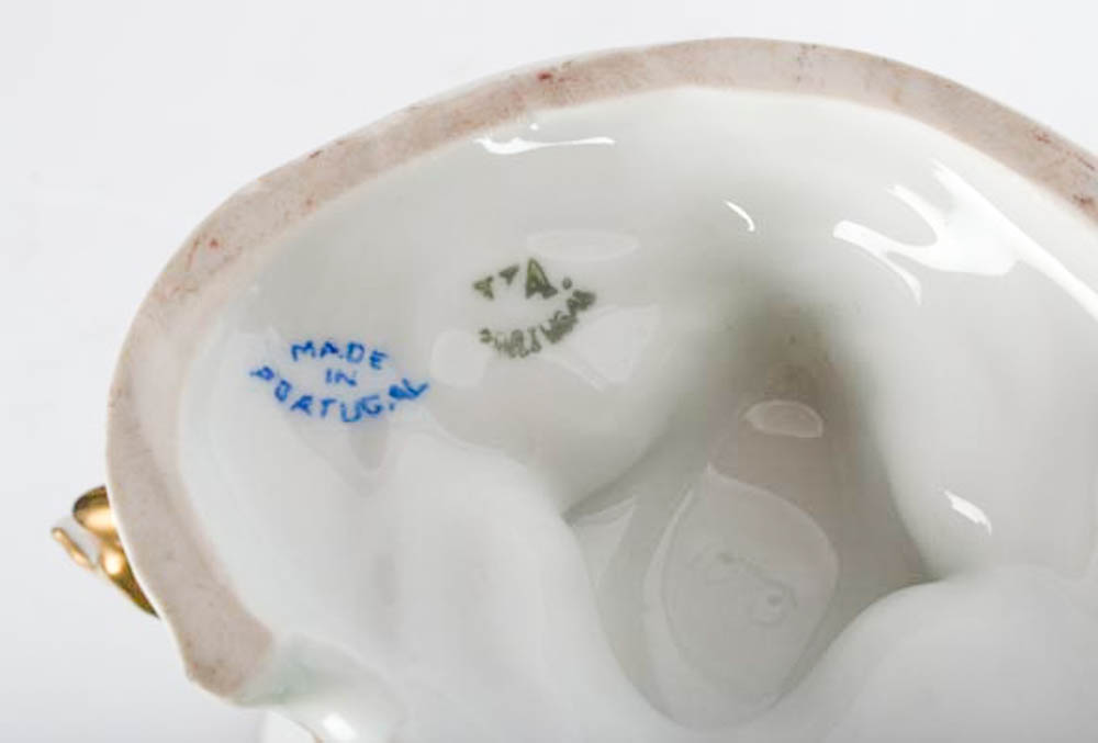 Circa 1870-1880 Portuguese Vista Algre Gilt Floral Jardinières