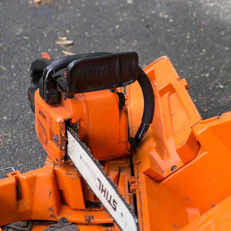 Stihl 001 AV Gas Powered Chainsaw with Case