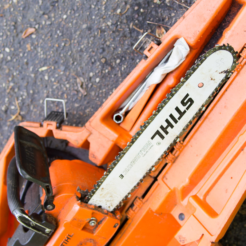 Stihl 001 AV Gas Powered Chainsaw with Case