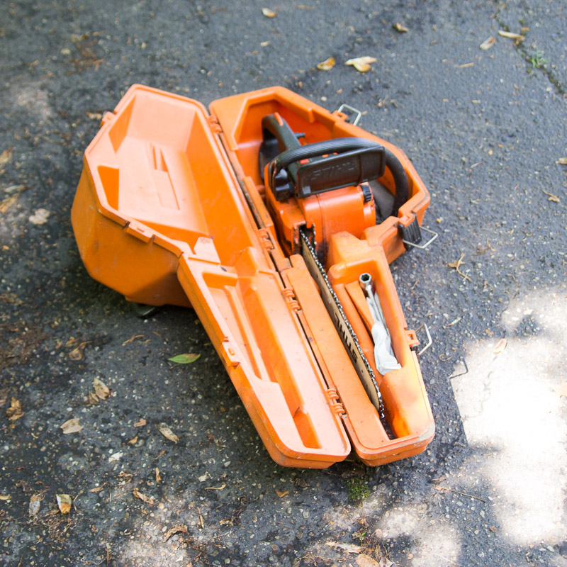 Stihl 001 AV Gas Powered Chainsaw with Case