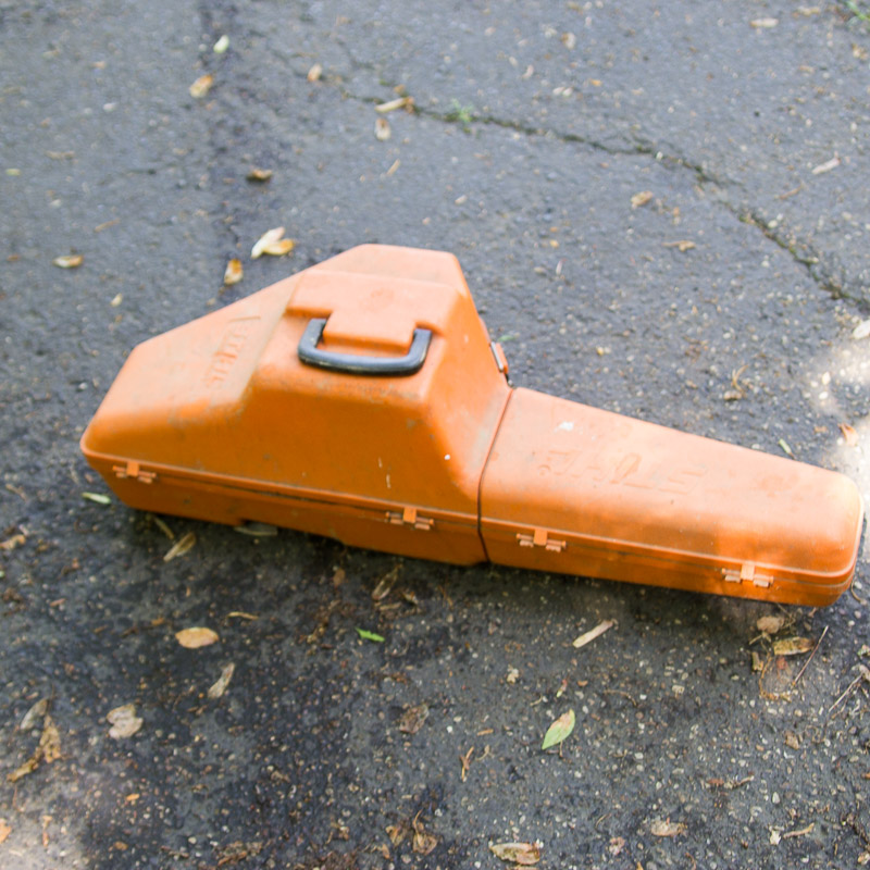 Stihl 001 AV Gas Powered Chainsaw with Case