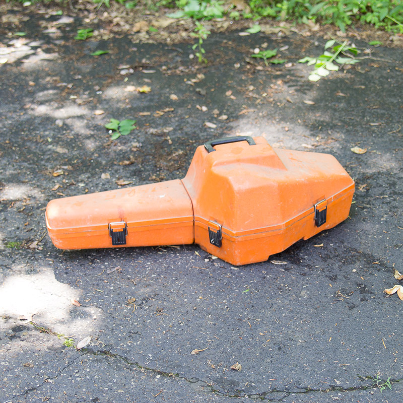 Stihl 001 AV Gas Powered Chainsaw with Case