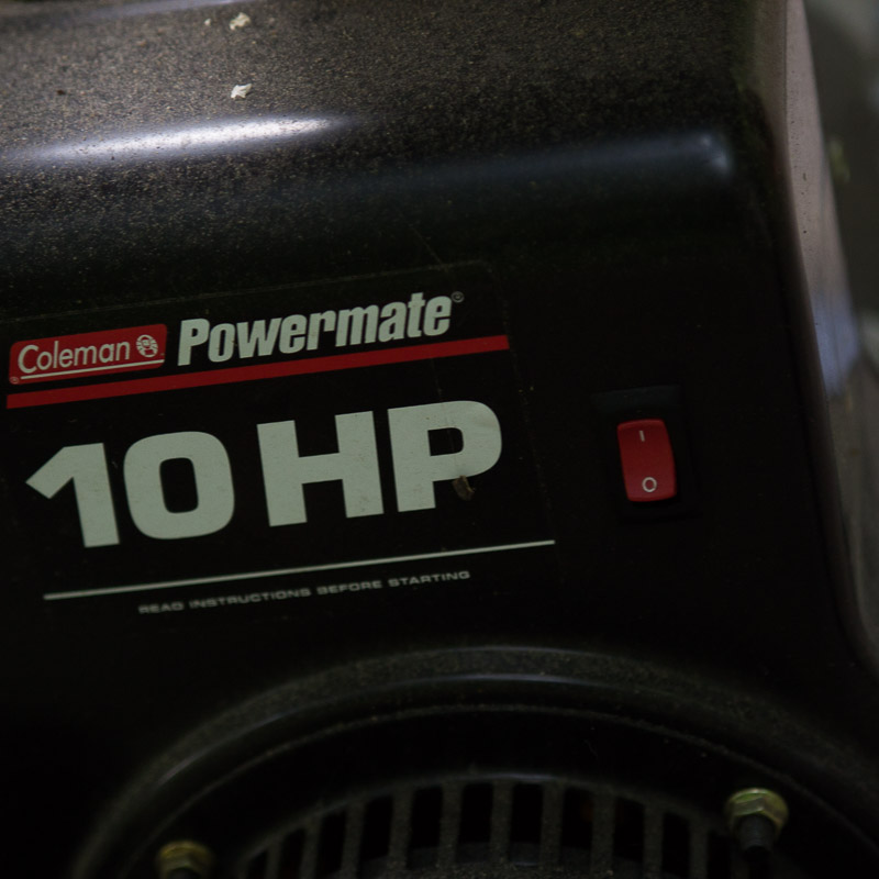Coleman Gas Powered Powermaster 5000 Watt Generator
