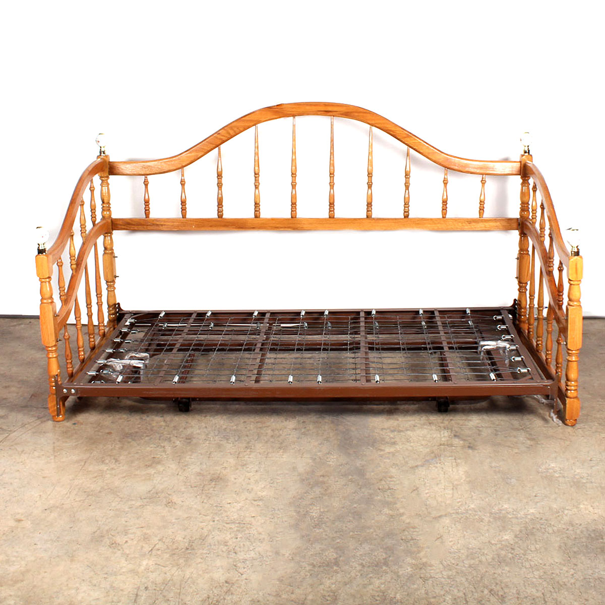 Oak Day Bed