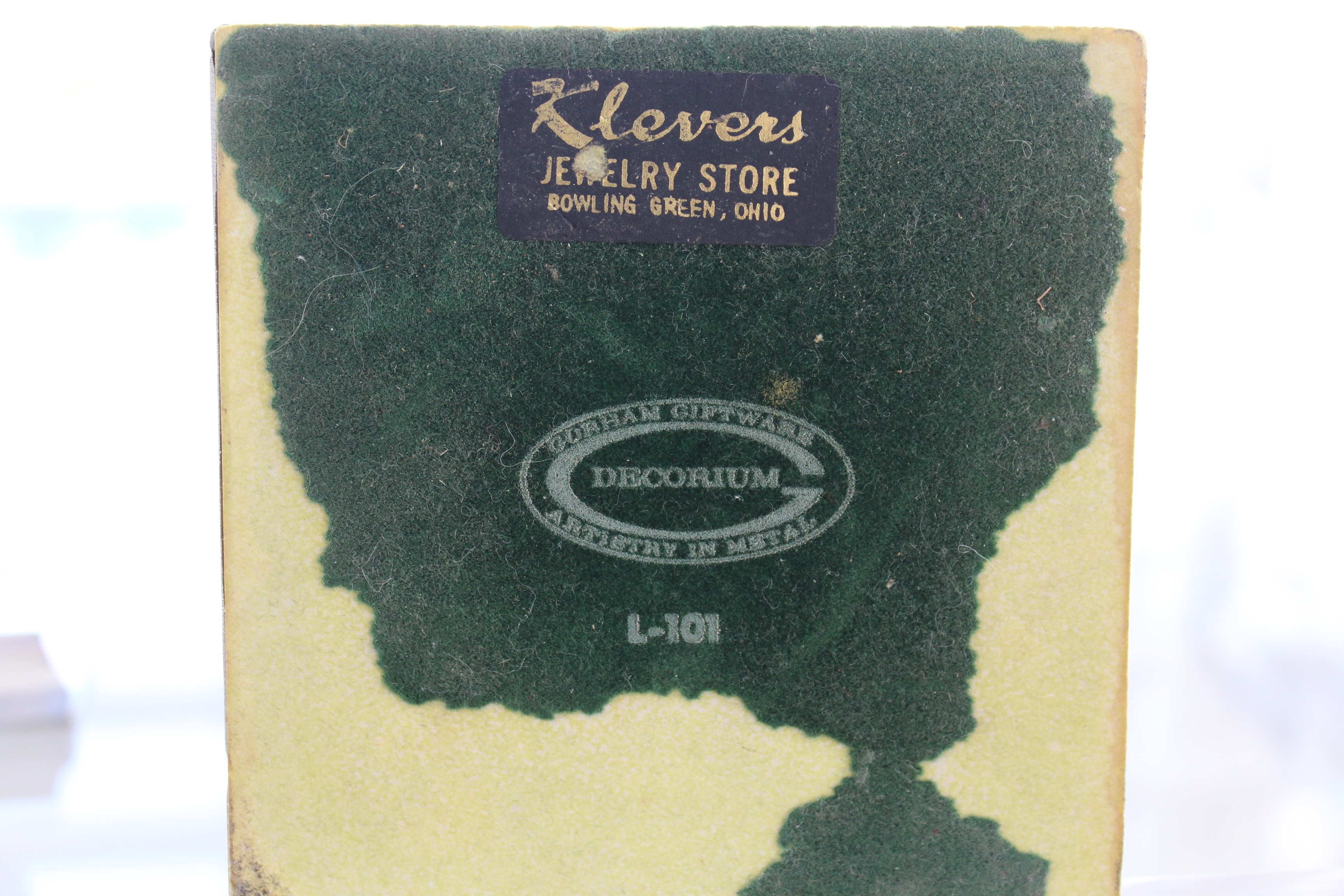 Chrome, Black and White Decor