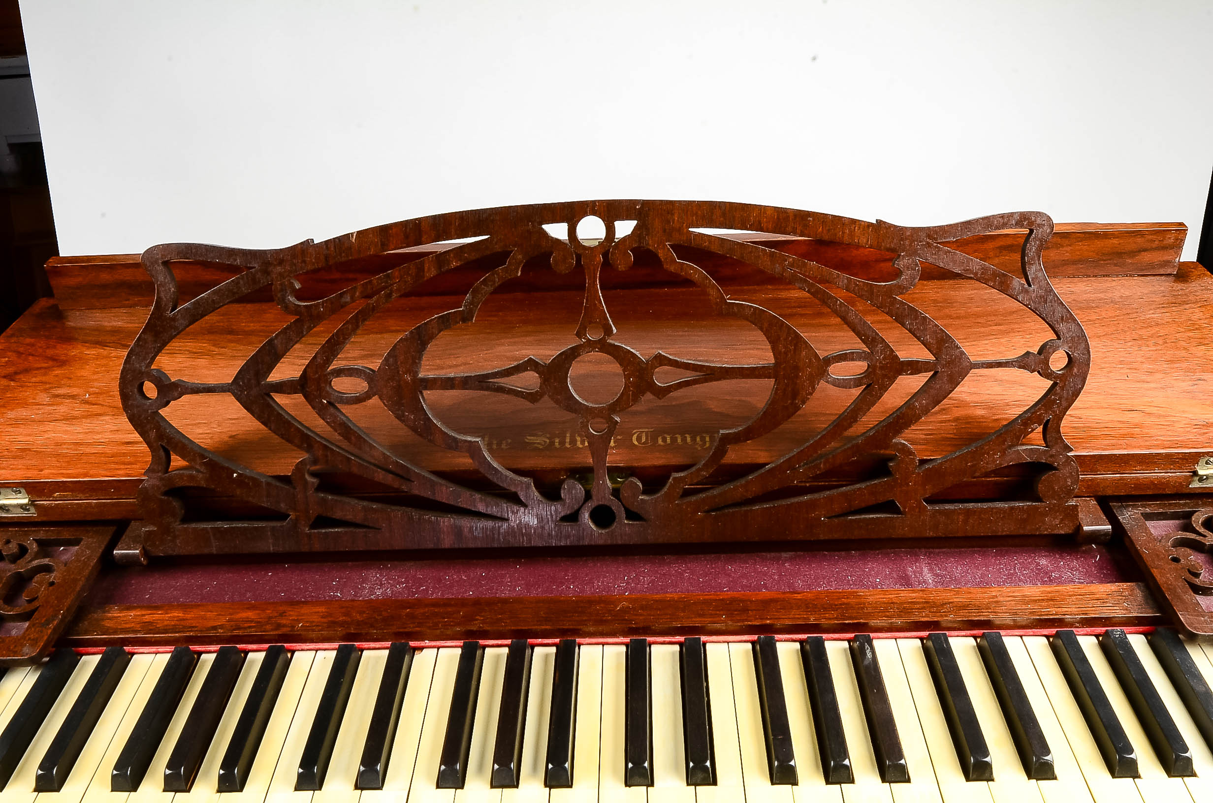 Antique Melodeon Parlour Organ