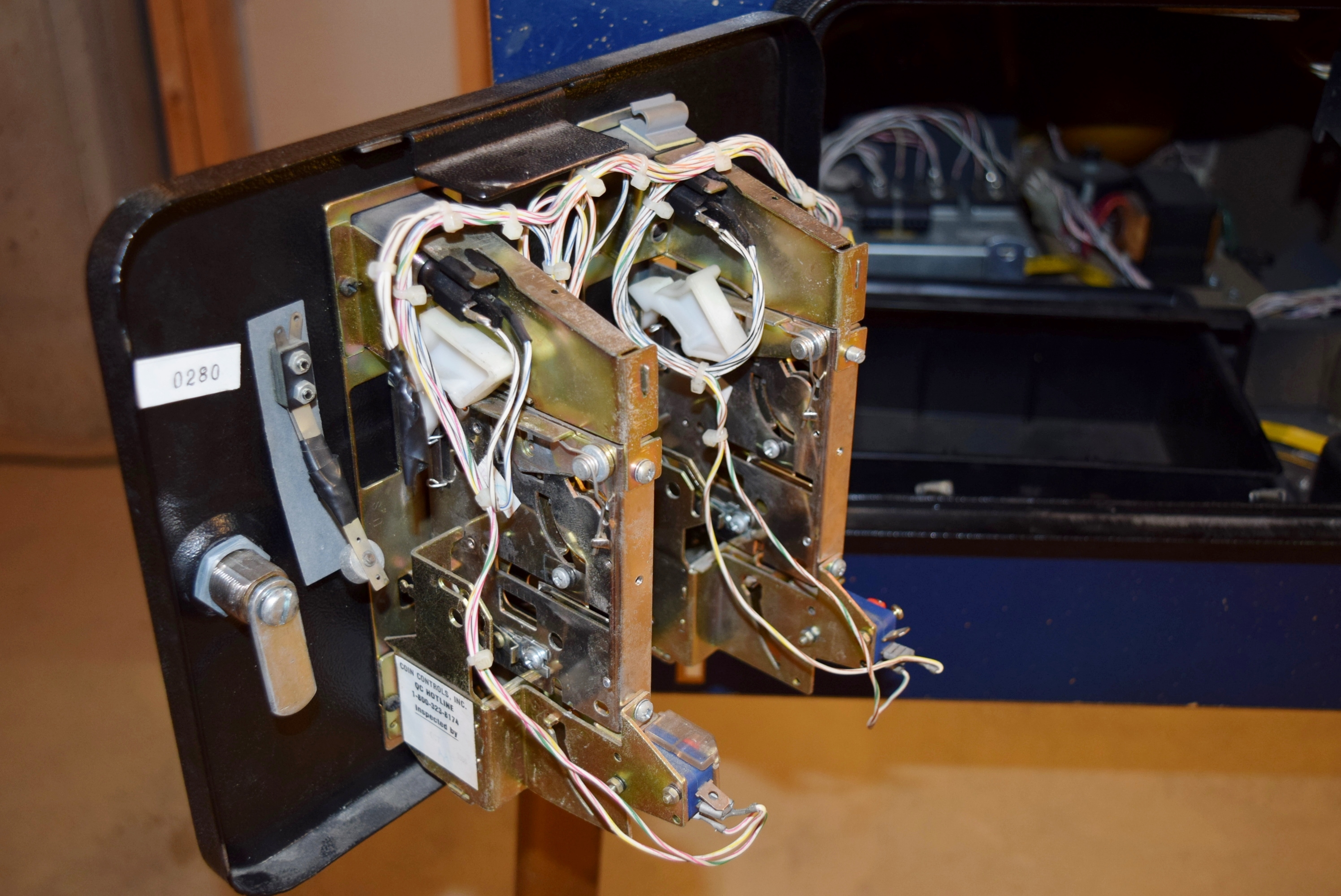 Vintage Gottlieb "Gold Wings" Pinball Machine