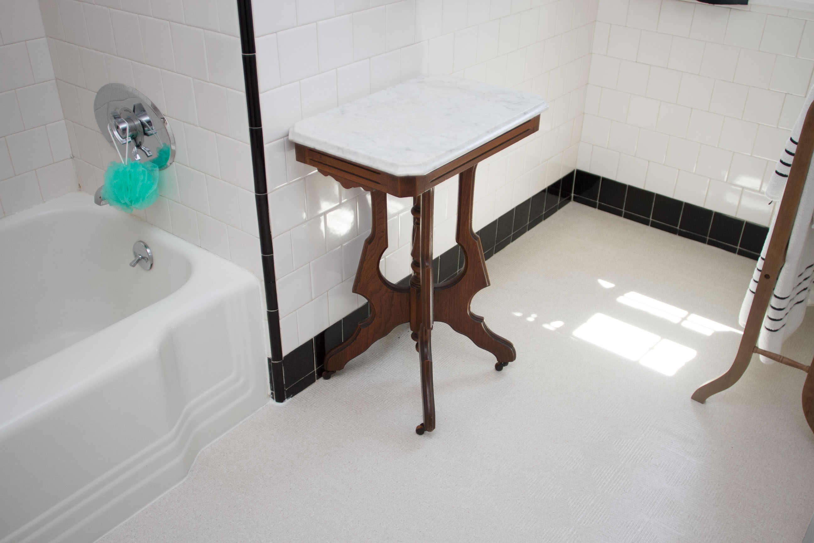 Victorian Marble Top Pedestal Table