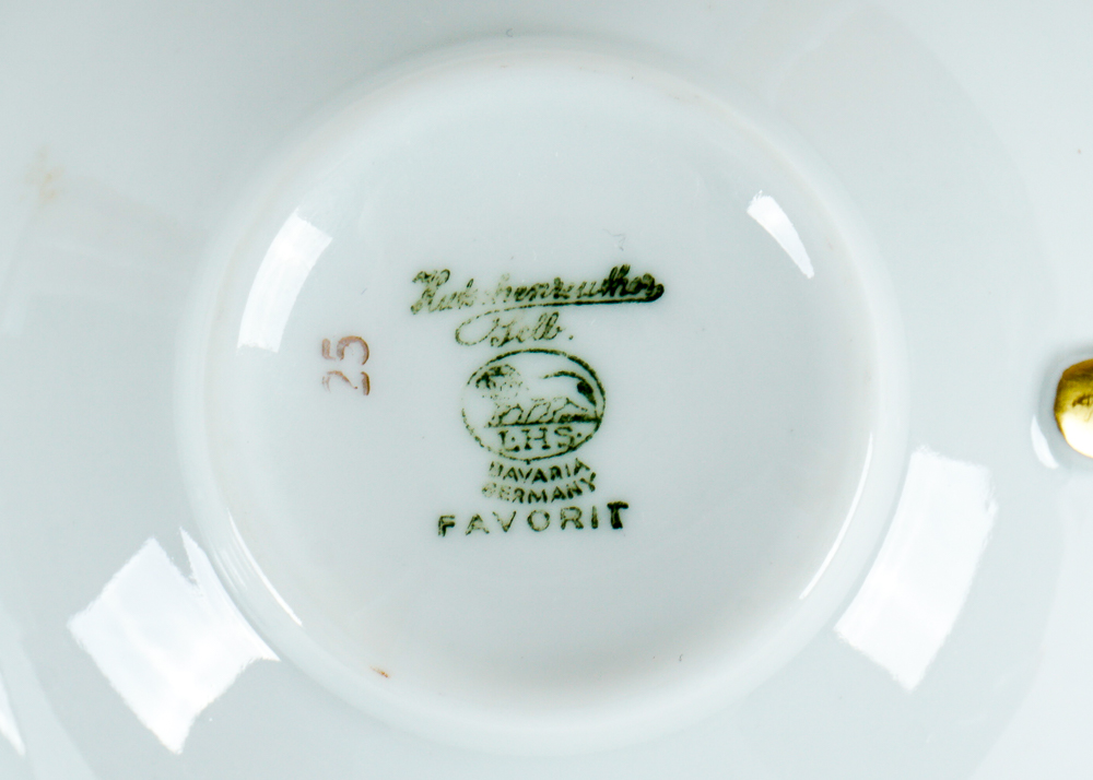 Old Nuremberg Bavarian China Plate Set