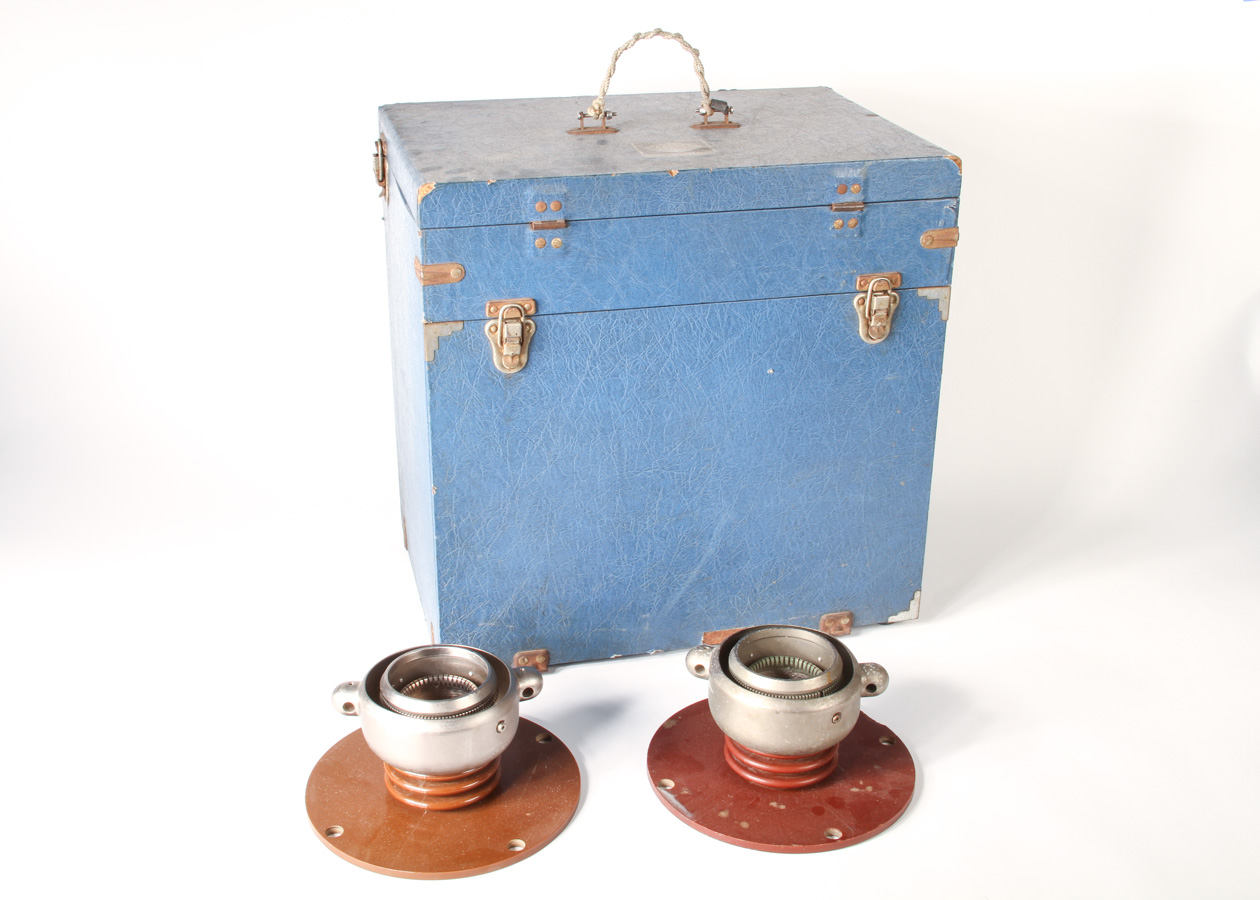 Electrical Tube Carrying Box With Tubes and Socket