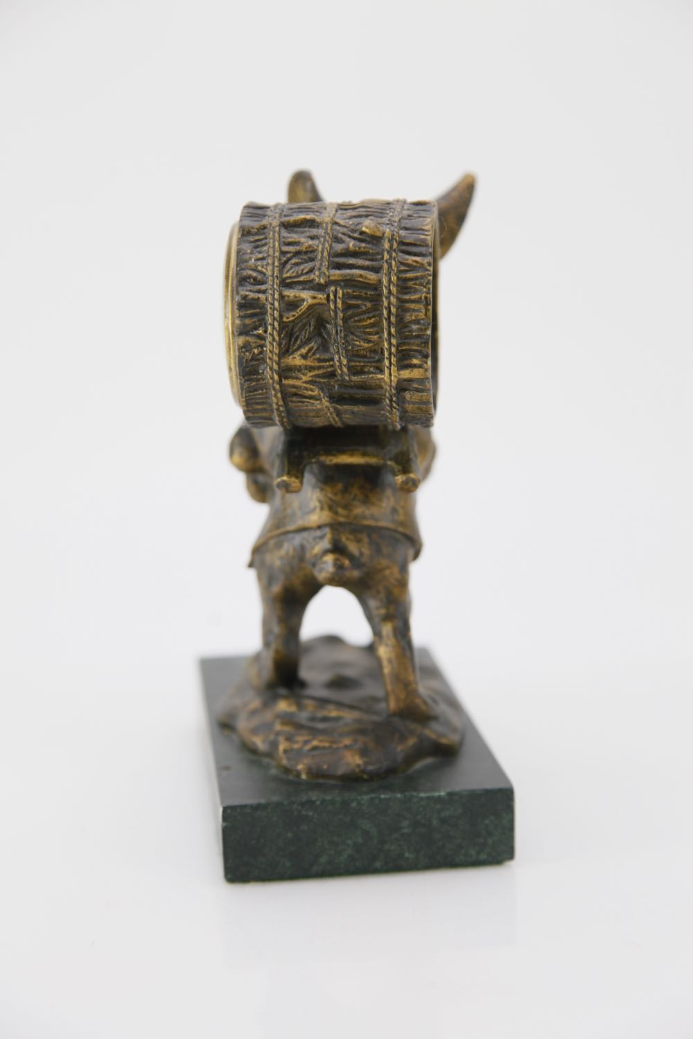 Noontidings Rabbit Clock