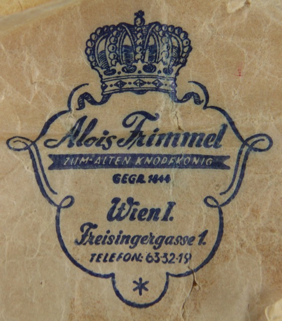 Antique Crest Buttons